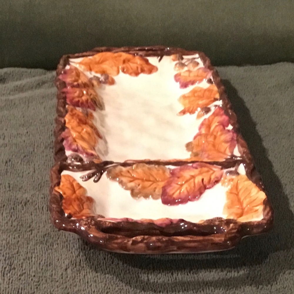 Style -Eyes By Baum Bros Serving Tray, Fall / Autumn